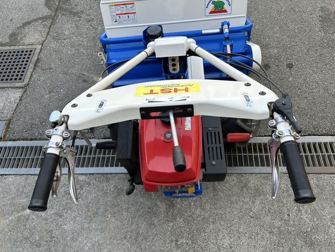 草刈機 HRH801M 写真５