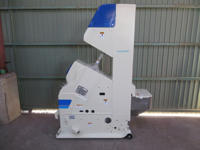 色彩選別機 FGS-1000S 写真４