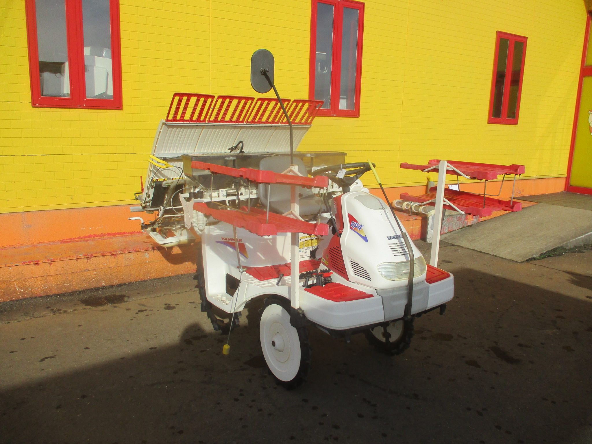 ヤンマー 田植機 写真