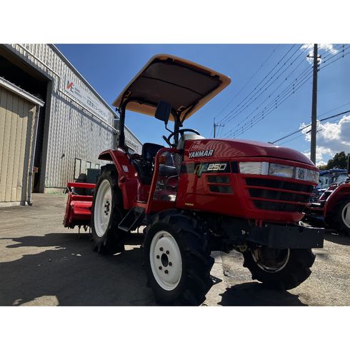 トラクター AF250 写真２