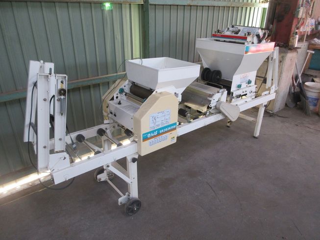 播種機 SR282KRW 写真２