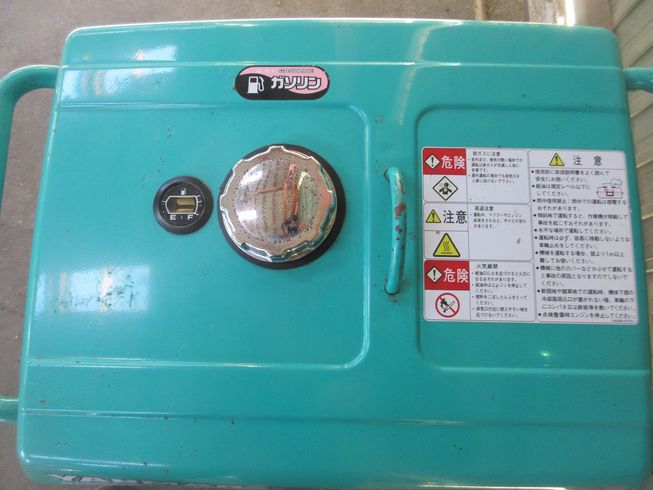 発電機 G2400S 写真７