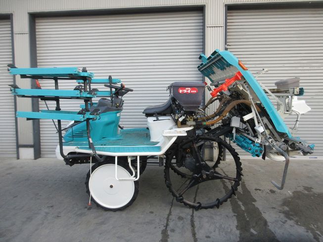 田植機 NSU55-FR 写真３