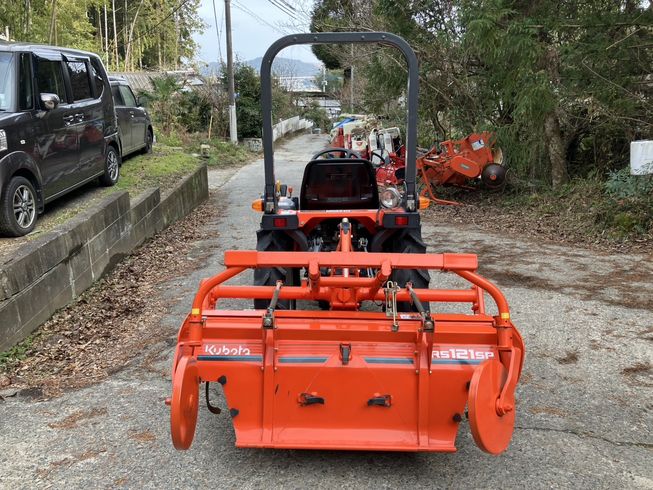 トラクター B72 写真６