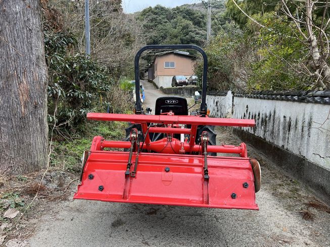 トラクター F210 写真４