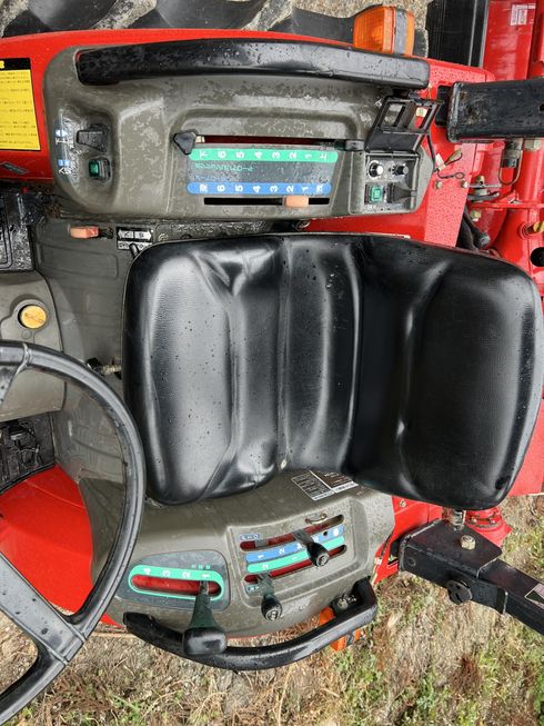 トラクター F210 写真９