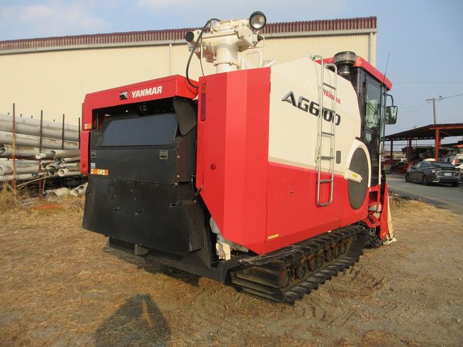 コンバイン AG6100 写真５