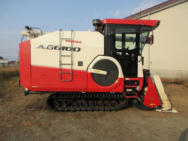 コンバイン AG6100 写真４