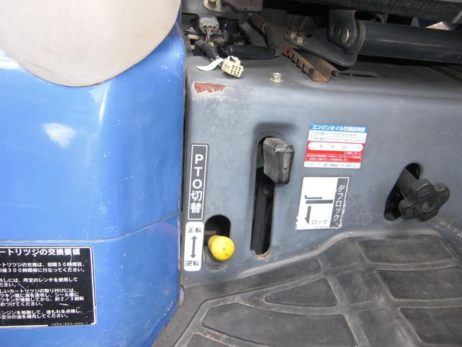 トラクター TH213-BA4VD 写真６