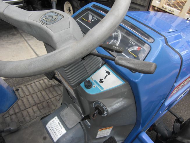 トラクター TH18-B07A4V 写真６