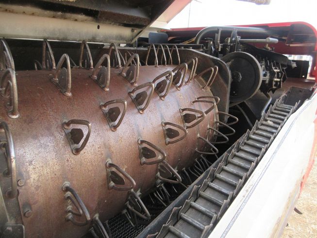 コンバイン GC333 写真８