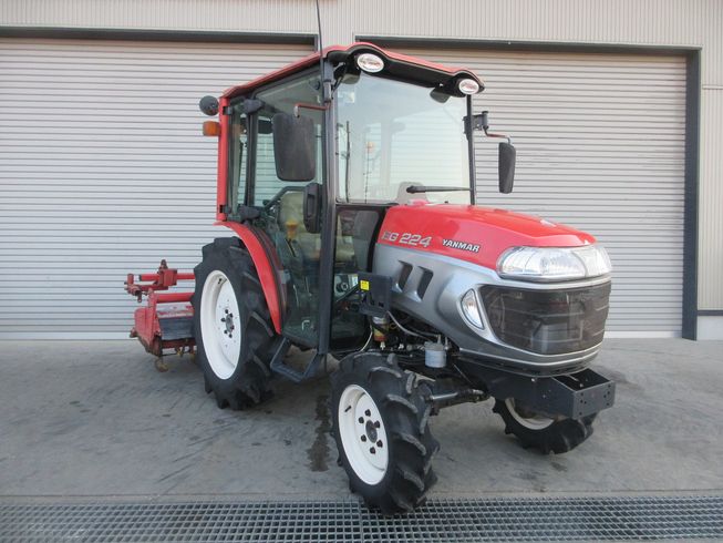 トラクター EG224 写真２