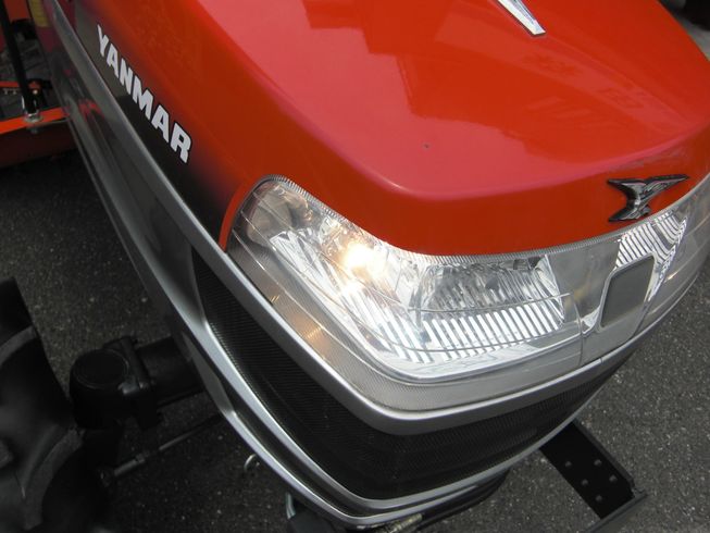 トラクター EF116-VUKS3　小型フル装備 写真10