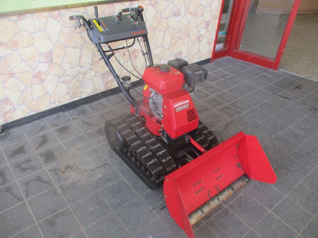 ホンダ 除雪機 写真