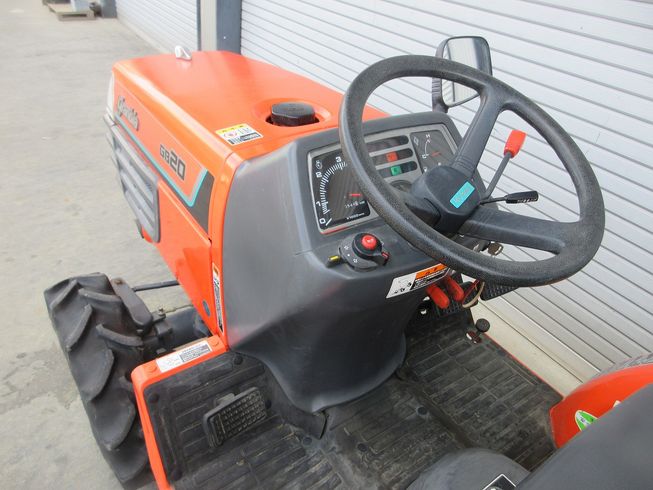 トラクター GB20（F） 写真５