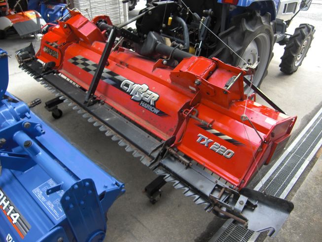 トラクター TH22-QA4VD　IQターンらくらく作業！ 写真11