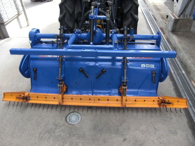 トラクター TH22-QA4VD　IQターンらくらく作業！ 写真７