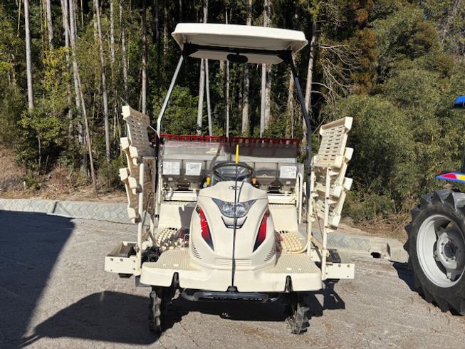 田植機 RG6X 写真２