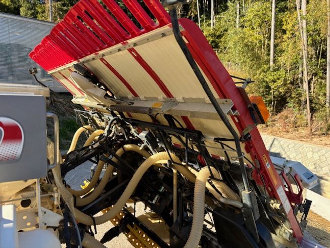 田植機 RG6X 写真５