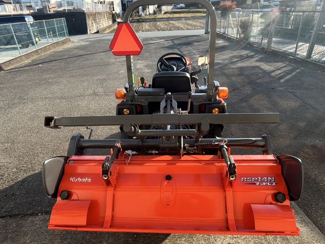 トラクター NB17FMA 写真３