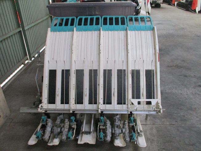 田植機 SPU450P-FR 写真５