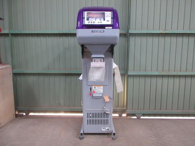 計量機 CR-16A 写真４