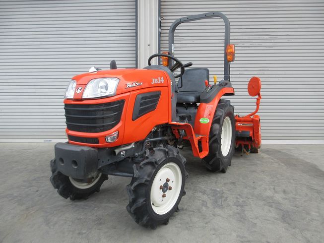 トラクター JB14BSMAG 写真２
