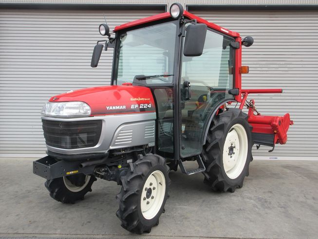 トラクター EF224 写真２