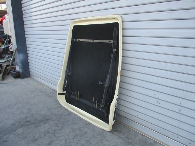 キャノピー 不明 写真５