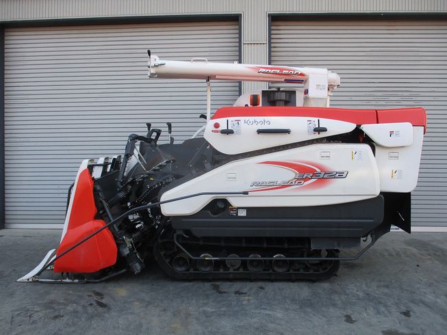 コンバイン ER323-GW2 写真４