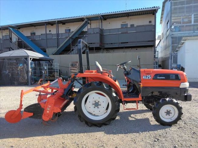 トラクター KL25 写真２