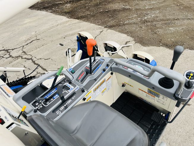 コンバイン HVF323G-ZKWC 写真９