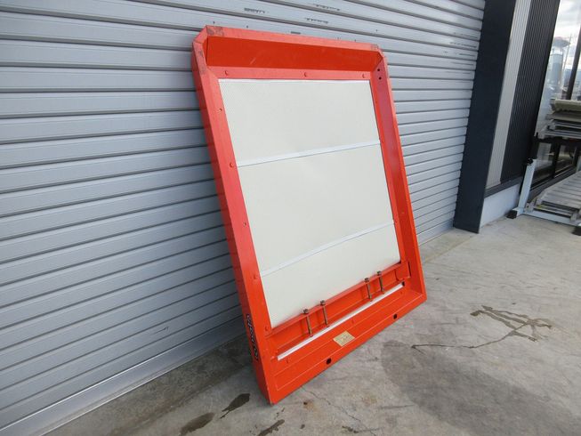 キャノピー 不明 写真６