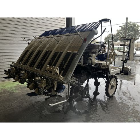 田植機 PR6D-ZLF 写真４