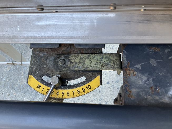 施肥機 NPS140 写真３