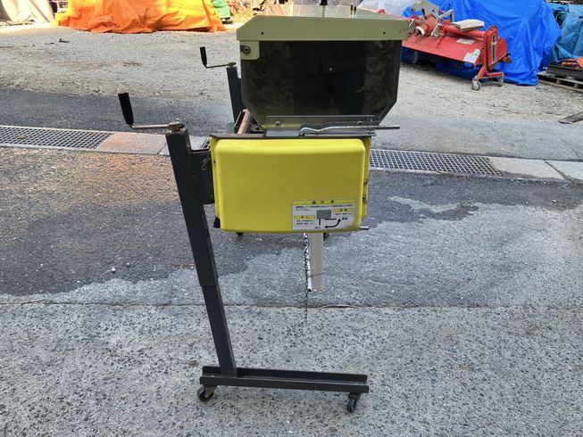 施肥機 NPS140 写真６