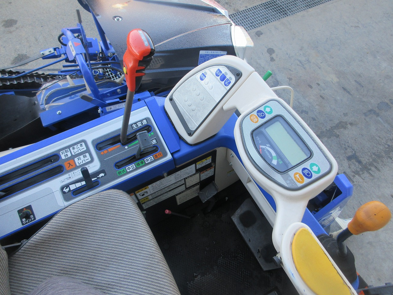 コンバイン HFG447G-VW5 写真７