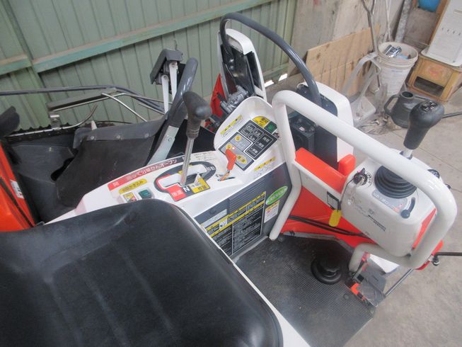 コンバイン ER213-W 写真６