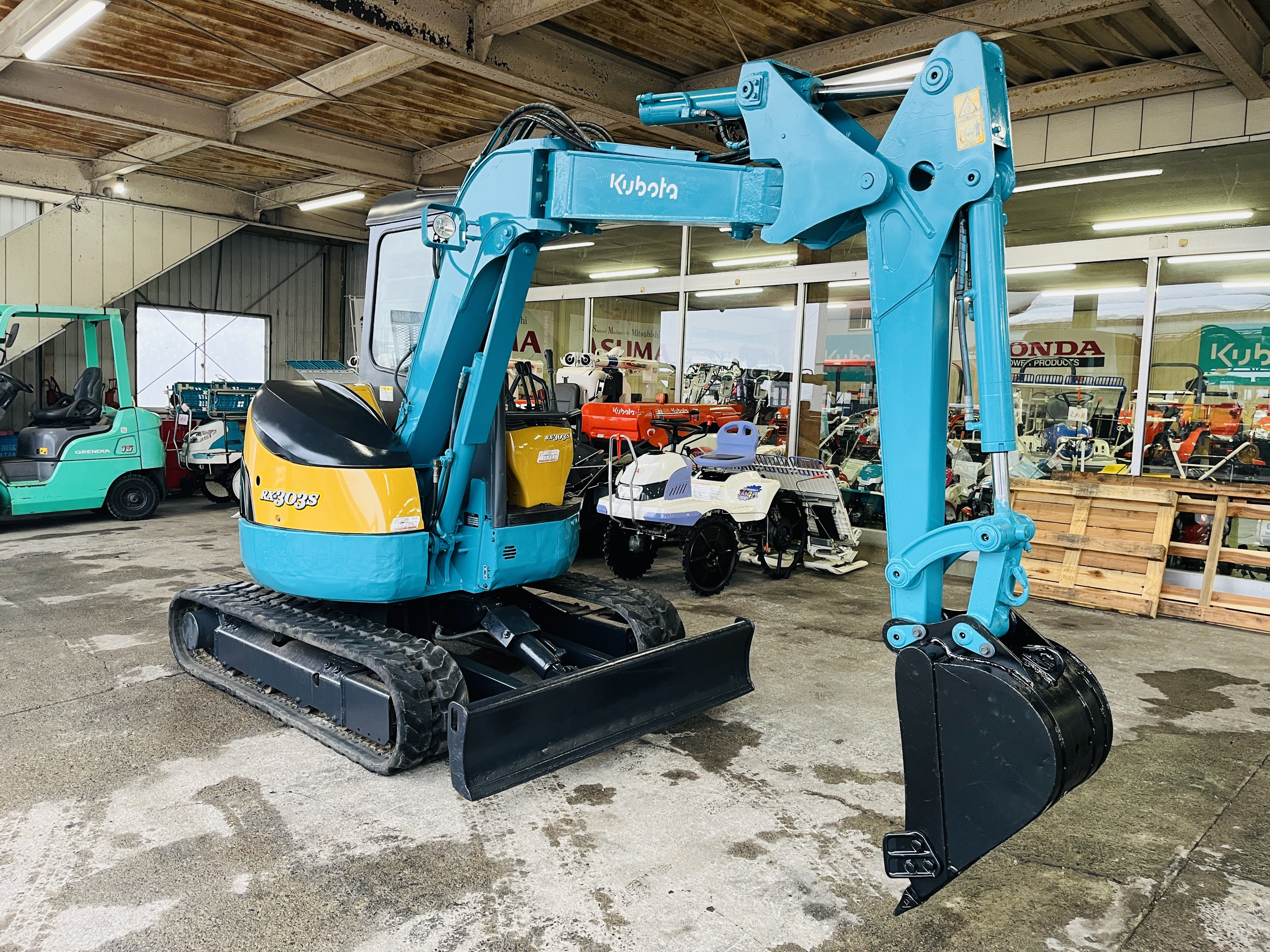 クボタ バックホー 写真