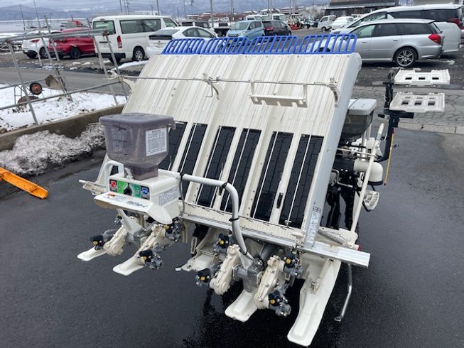 田植機 RPQ40DLF 写真３