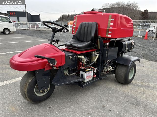 バロネス 乗用噴霧機 写真