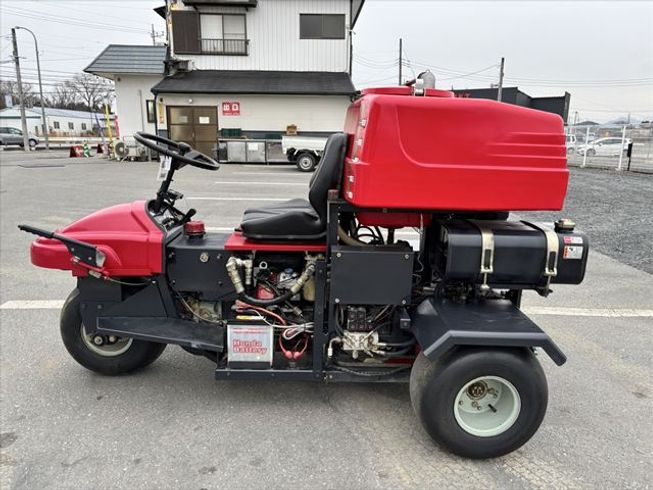 乗用噴霧機 GI64 写真２