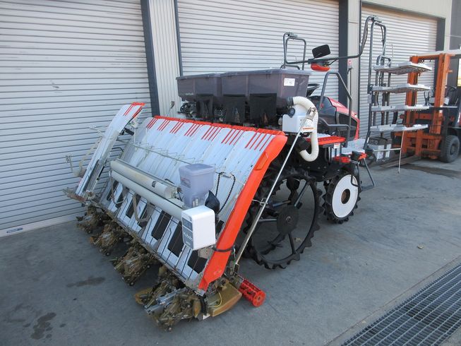 田植機 NW8-F 写真６