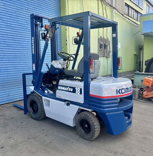 フォークリフト FG18-15 写真６