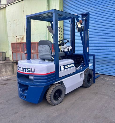 フォークリフト FG18-15 写真４