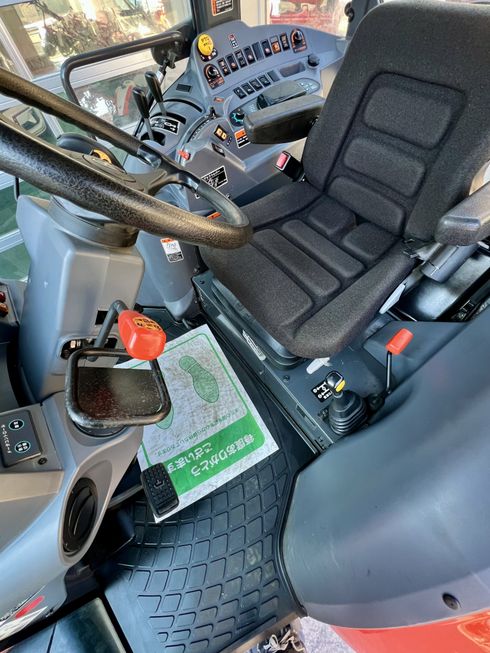 トラクター MR70QMAXL 写真７