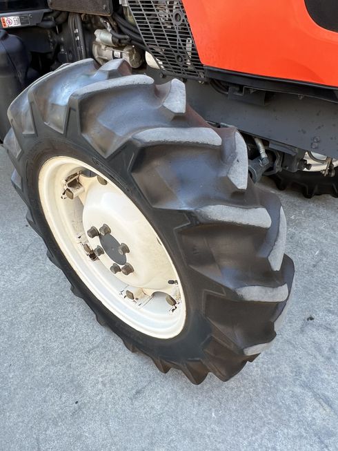 トラクター MR70QMAXL 写真６