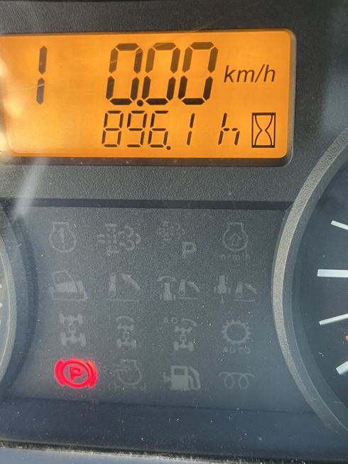 トラクター MR70QMAXL 写真８