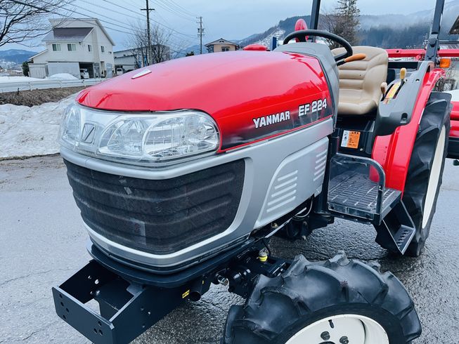 トラクター EF224 写真３