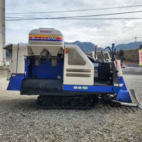 コンバイン HVA212-KWCY 写真４